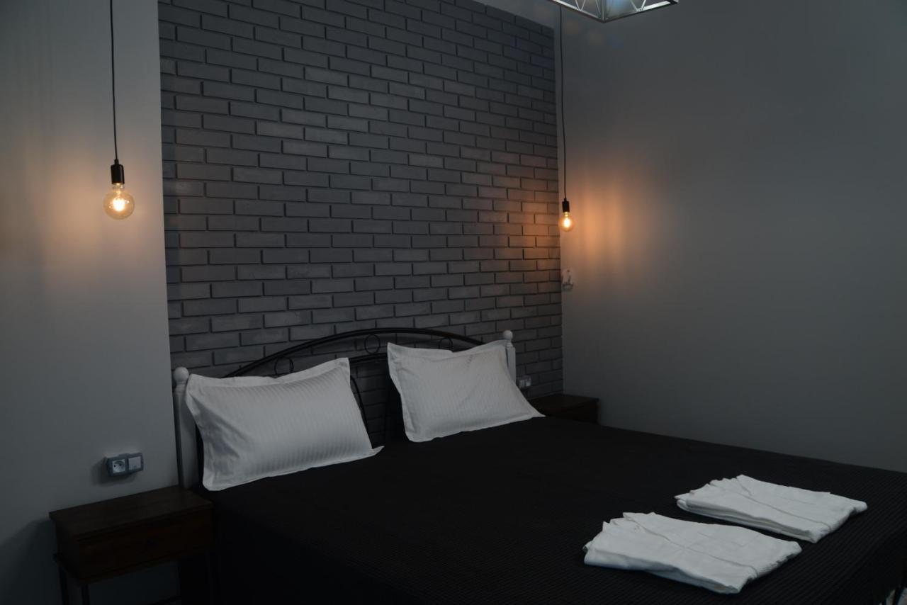 Hi Hotel アルマトイ エクステリア 写真