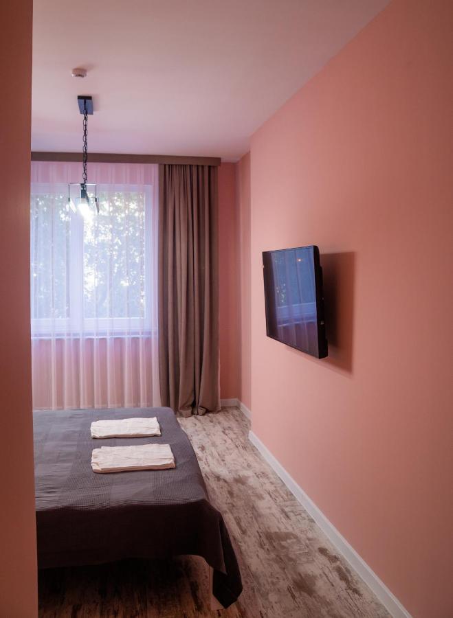 Hi Hotel アルマトイ エクステリア 写真